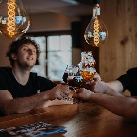 Bierhotel Loncium & Privatbrauerei Kotschach-Mauthen ภายนอก รูปภาพ